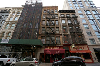 124 Chambers St in New York, NY - Building Photo - Building Photo