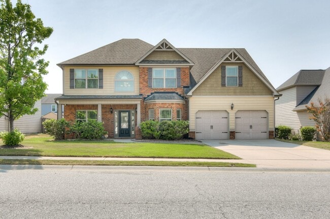 property at 2514 Ravenna Ln