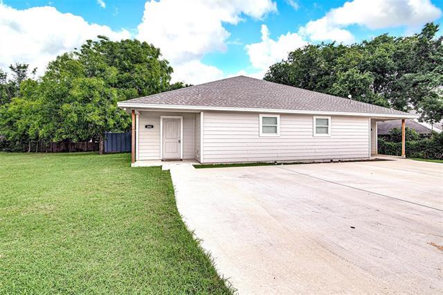 property at 200 Honey Bee Dr