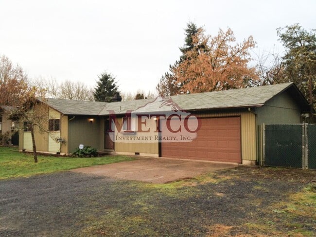 property at 224 S 50th Pl