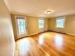 353 Union St in Ashland, MA - Building Photo - Building Photo