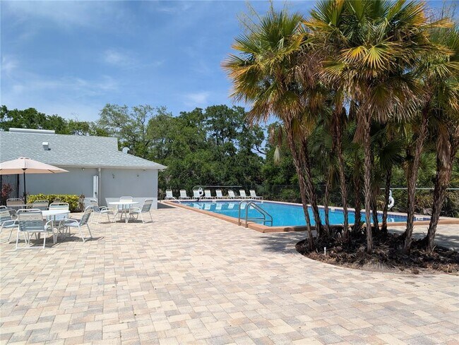 4110 Waterside Island Ct in Tampa, FL - Building Photo - Building Photo