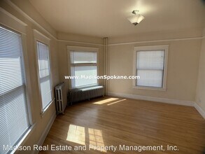 1911 N Monroe St in Spokane, WA - Building Photo - Building Photo