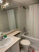 2460 Eglinton Ave E in Toronto, ON - Building Photo - Building Photo