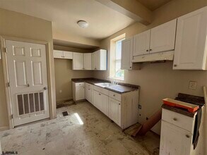 14 Belle Haven Ct in Atlantic City, NJ - Foto de edificio - Building Photo