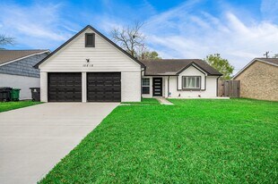 10818 Hillcroft Ave in Houston, TX - Building Photo