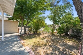 12755 Judd St in Pacoima, CA - Building Photo - Building Photo