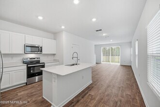 5661 Coppers Edge Ln in Jacksonville, FL - Building Photo - Building Photo