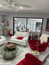 10271 N Circle Lake Dr in Boynton Beach, FL - Building Photo - Building Photo