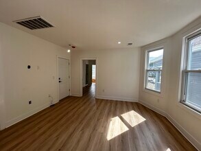364 Lafayette Ave in Passaic, NJ - Building Photo - Building Photo