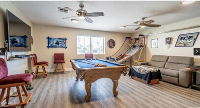 18026 N Everson Dr in Glendale, AZ - Building Photo - Building Photo