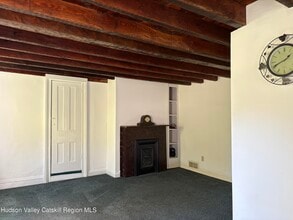 42 Maple Ave in Highland, NY - Building Photo - Building Photo