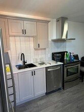 4827 Saint-Urbain Rue in Montréal, QC - Building Photo - Building Photo