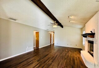 5303 Greentree Ave in Wichita Falls, TX - Building Photo - Building Photo