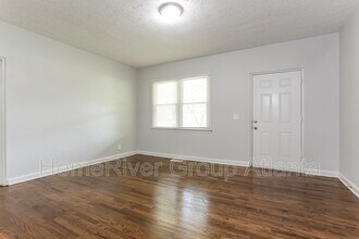 527 Walton Rd in Monroe, GA - Building Photo - Building Photo