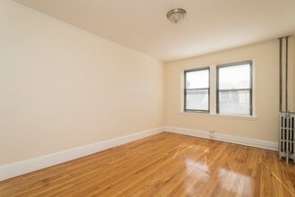 123 Highland Ave in Somerville, MA - Foto de edificio - Building Photo