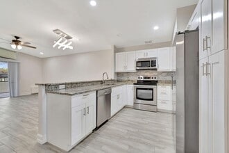 11555 Orange Blossom Ln in Boca Raton, FL - Building Photo - Building Photo
