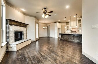 4416 Broadway Ave in Flower Mound, TX - Building Photo - Building Photo