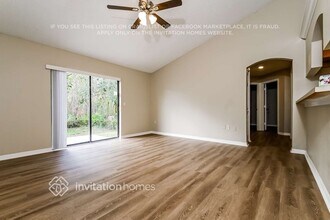 2544 Parkland Dr in Lakeland, FL - Foto de edificio - Building Photo