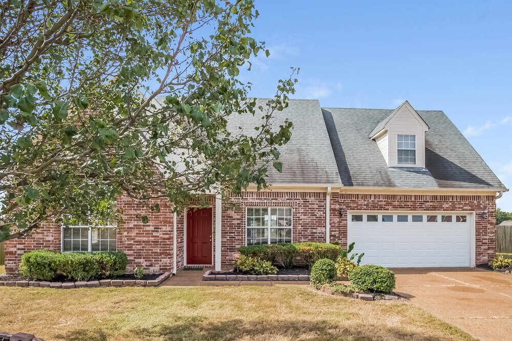 6029 Berretta Cove in Southaven, MS - Building Photo