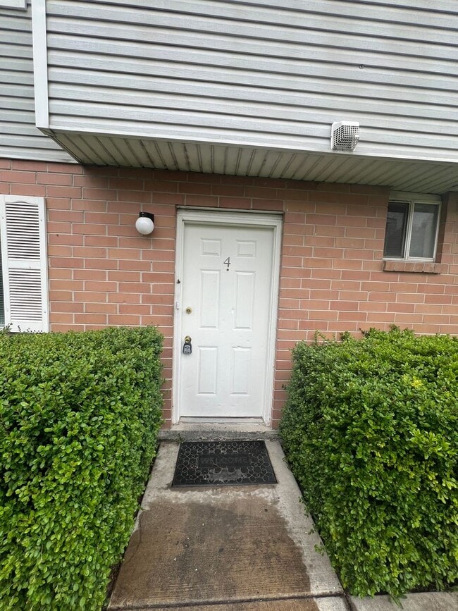 3456 Ridgeland Park Dr in West Valley City, UT - Building Photo - Building Photo