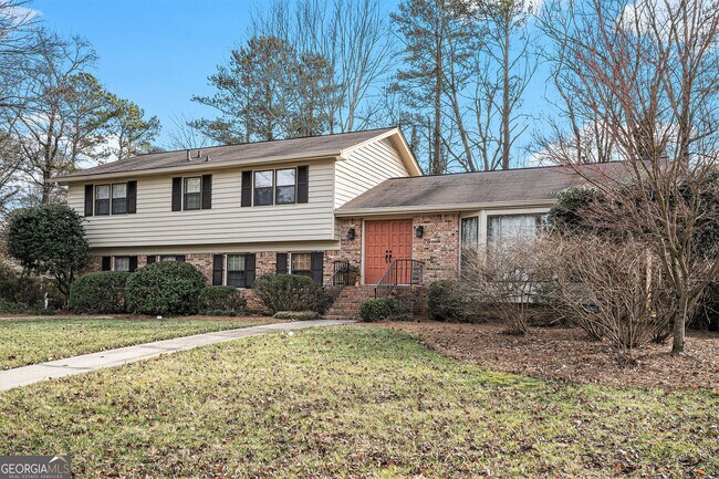 1519 Carnaby Ct in Dunwoody, GA - Building Photo - Building Photo