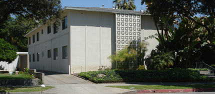 1053 E Orange Grove Blvd in Pasadena, CA - Building Photo - Building Photo