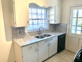 440 Henry Clay Blvd, Unit 440 HCB