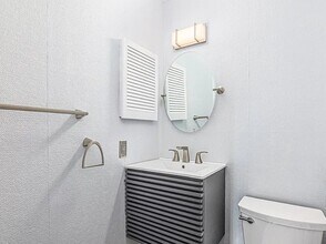 18699 E Colorado Dr in Aurora, CO - Building Photo - Building Photo