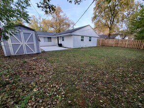 9337 Rochelle Dr in Indianapolis, IN - Building Photo - Building Photo