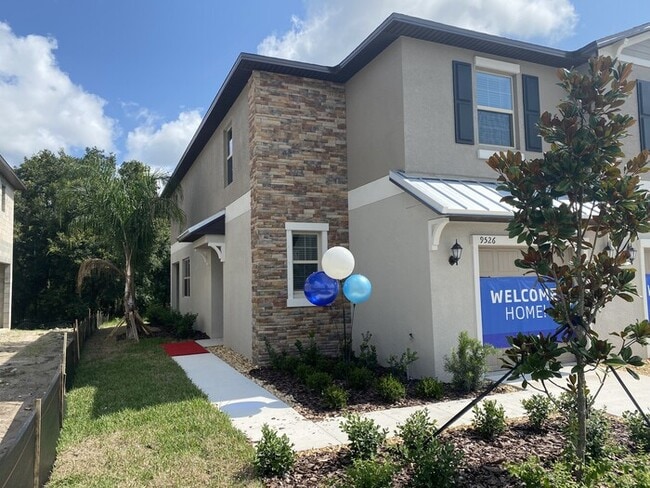 property at 9526 Pembrooke Pines Dr