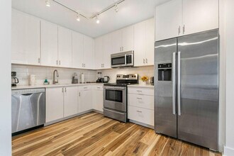 1111 Tulane Ave in New Orleans, LA - Building Photo - Building Photo