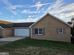 50-C3 Courtney Cir in Strasburg, VA - Building Photo - Building Photo