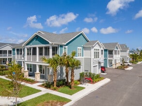 Springs At Port Orange in Port Orange, FL - Foto de edificio - Building Photo