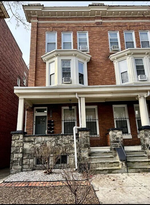 3110 N Calvert St in Baltimore, MD - Building Photo