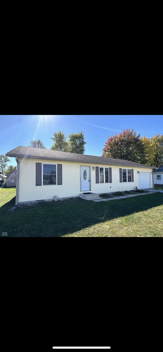 1018 Avenue B St in Greencastle, IN - Building Photo