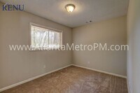 1685 Pheasant Dr photo'