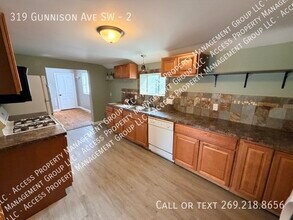 319 Gunnison Ave SW in Grand Rapids, MI - Building Photo - Building Photo