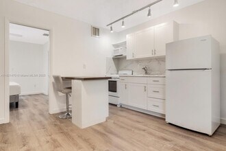 345 Michigan Ave in Miami Beach, FL - Building Photo - Building Photo
