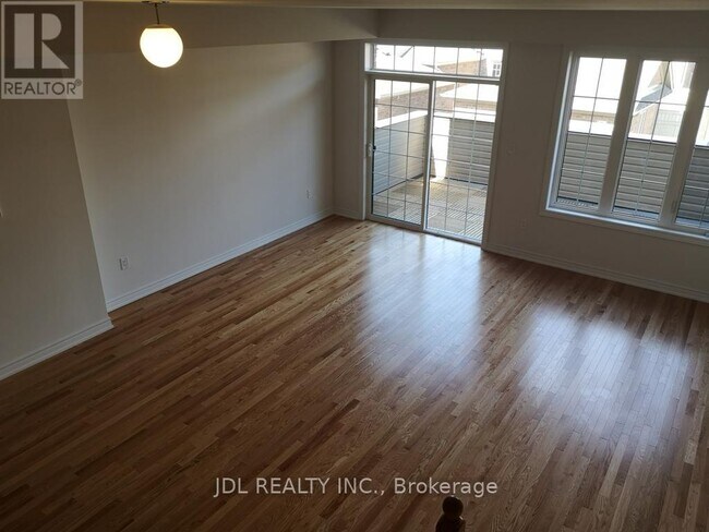 35 Jaffna Ln in Markham, ON - Building Photo - Building Photo