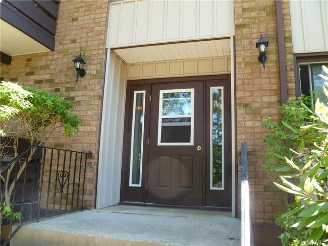 property at 195 Sierra Vista Ln