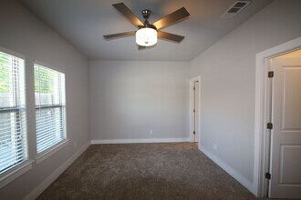 217 Stewart Bend Ct in Azle, TX - Building Photo - Building Photo