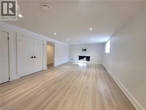 664 Hiawatha Blvd in Hamilton, ON - Building Photo - Building Photo