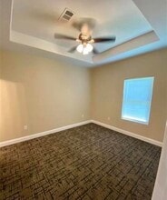 6234 Willis St in Groves, TX - Foto de edificio - Building Photo