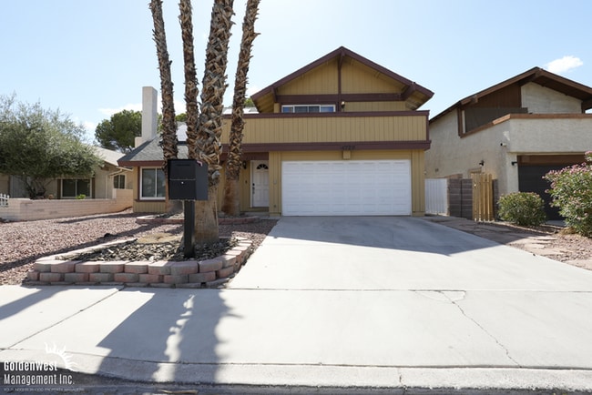 property at 4729 Monaco Rd