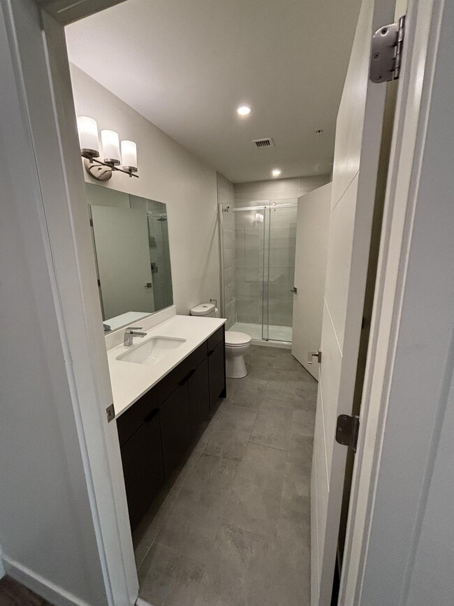 property at 5623-5623 Fenwick St