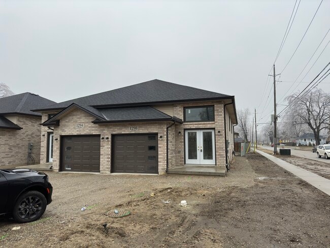 1298 Tourangeau Rd in Windsor, ON - Building Photo - Building Photo