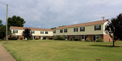 Mallard Greens in Richmond, VA - Building Photo - Building Photo