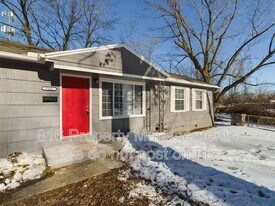 9401 Bristol Ave in Kansas City, MO - Building Photo