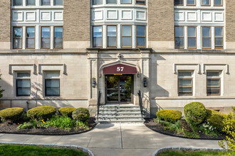 Haddon Hall in Montclair, NJ - Building Photo - Building Photo